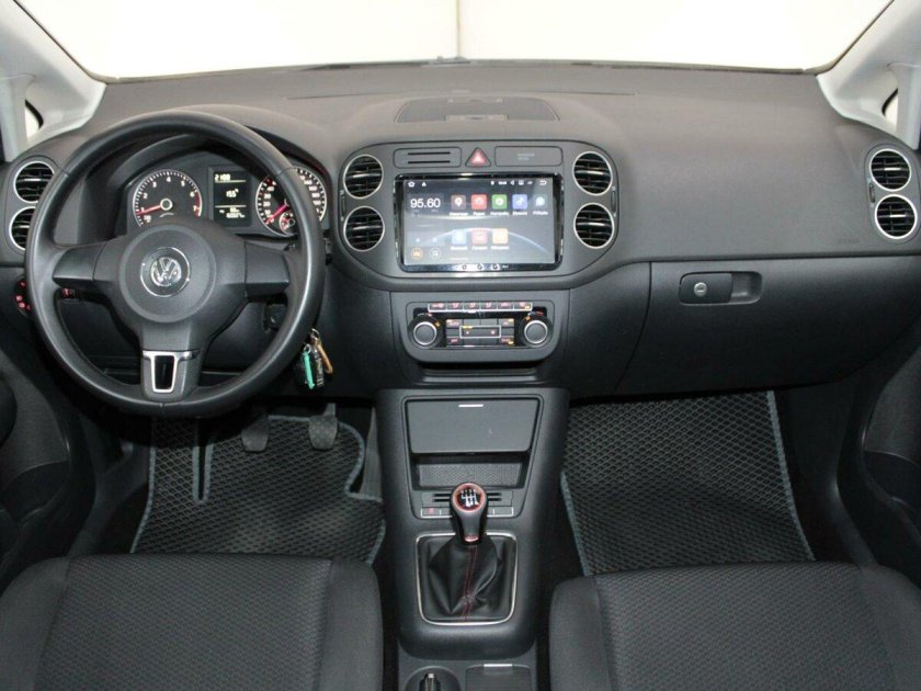 Фольксваген гольф плюс 2010