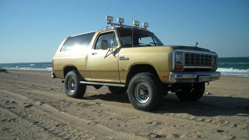Dodge Ramcharger 1983