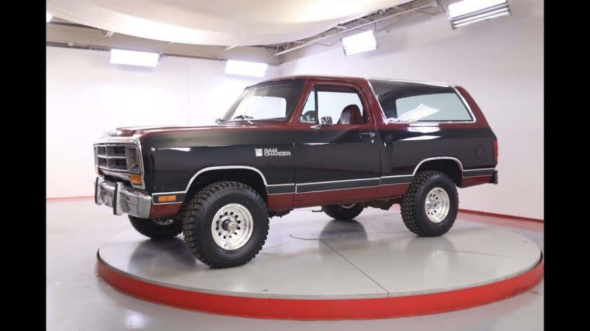 Dodge ramcharger 1985
