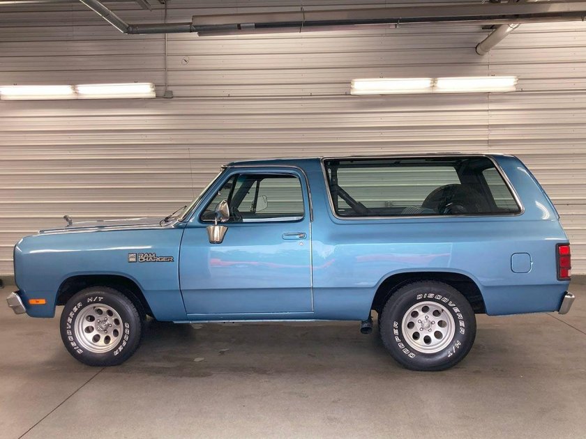 Dodge ramcharger 1980