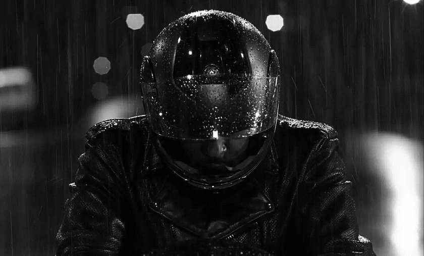 Грустный мотоциклист