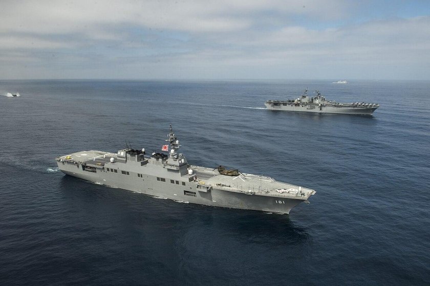 Вертолётоносец Идзумо