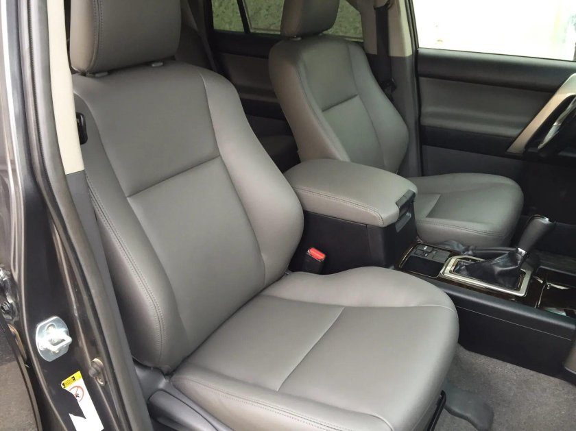 Кожаный салон Прадо 120