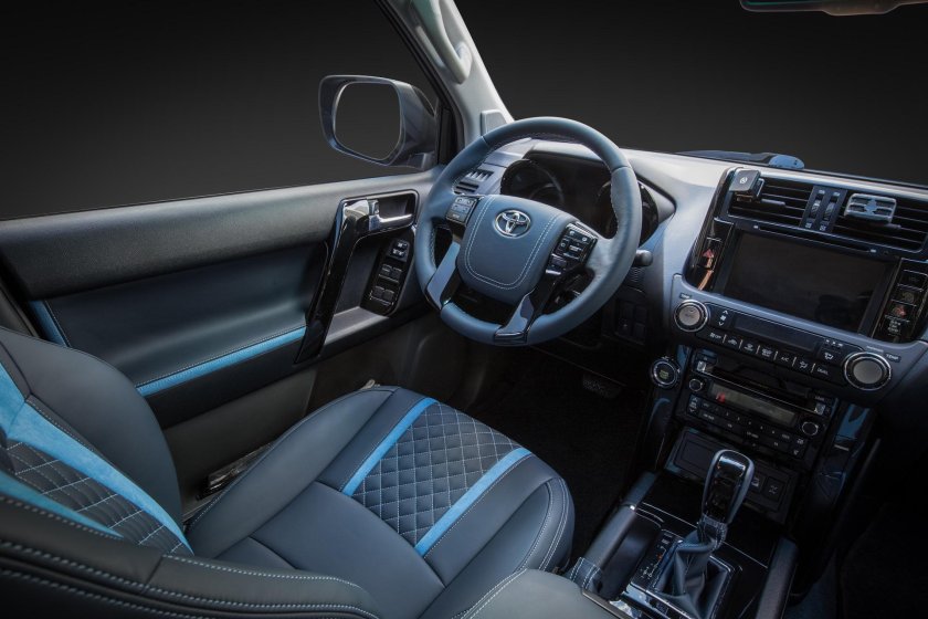 Салон ленд крузер прадо