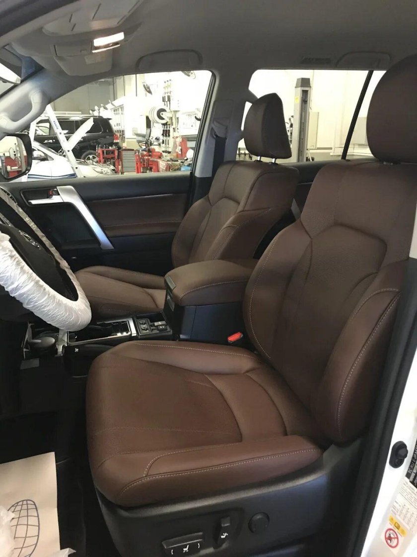 Тойота Прадо 150 салон