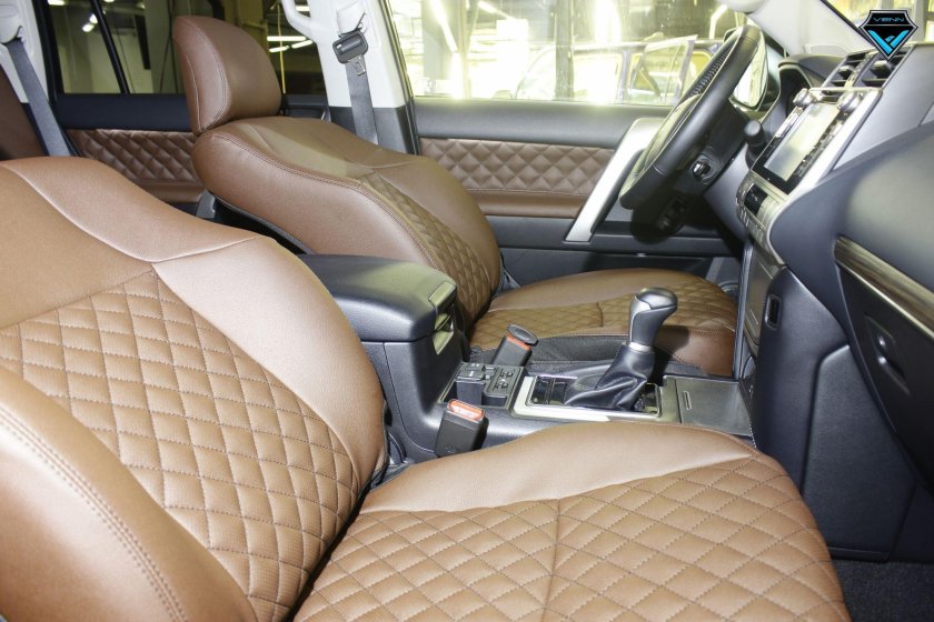 Кожаный салон Прадо 150