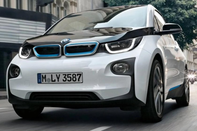 Электромобиль BMW i3