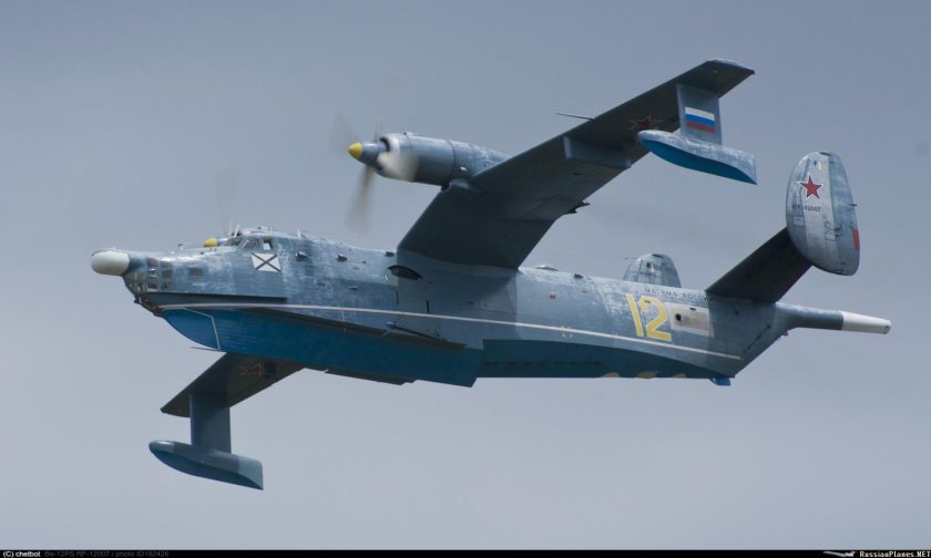 Бериев бе 12