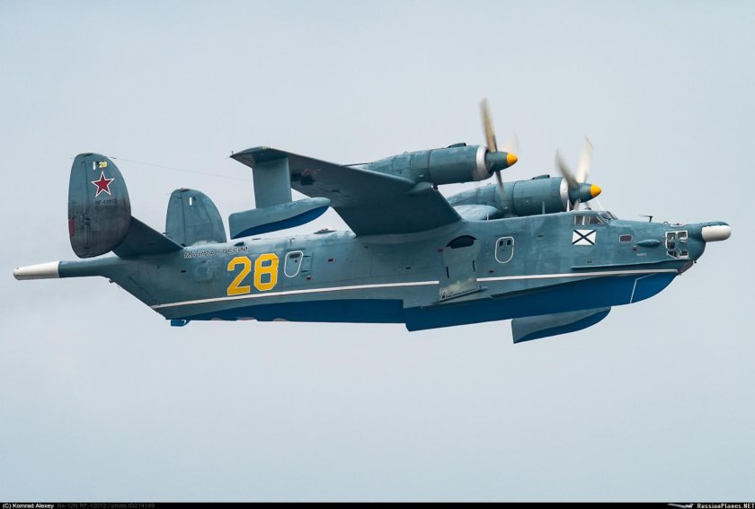 Самолёт амфибия бе-12