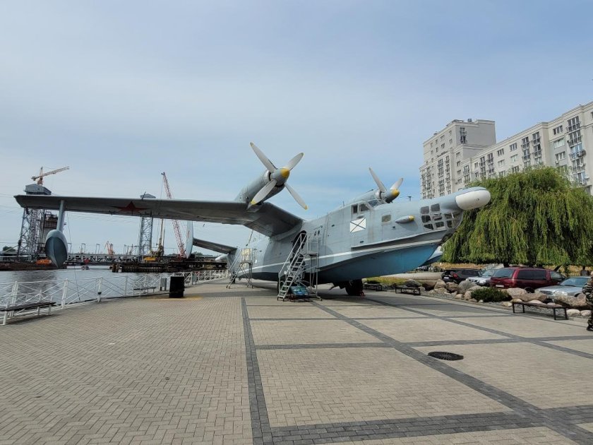 Гидросамолет бе-12 музей мирового океана