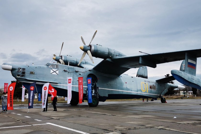 Самолёт амфибия бе-12