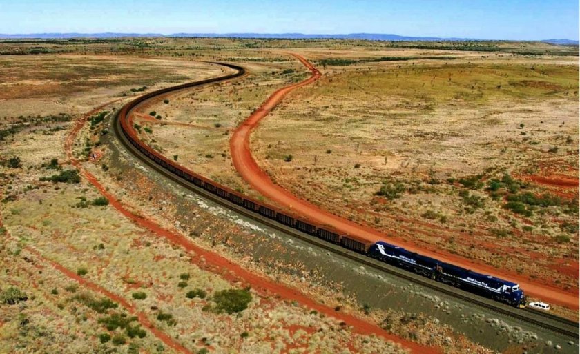 Самый длинный поезд в мире BHP Billiton.