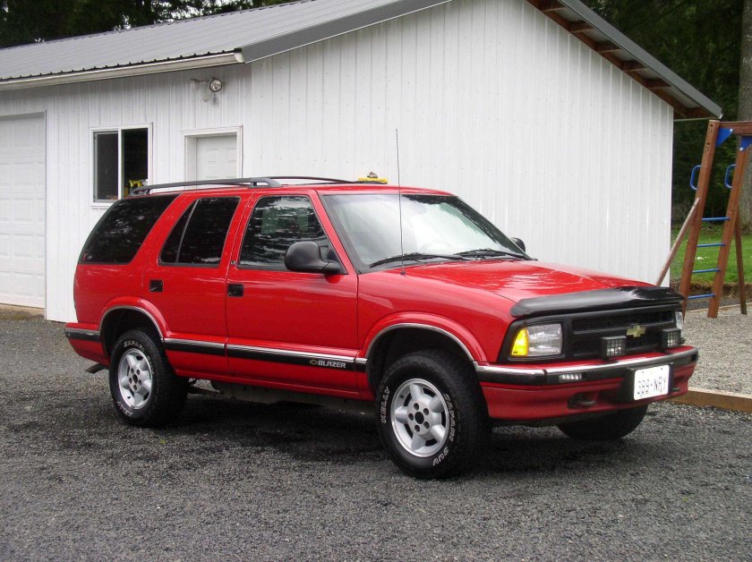 Шевроле блейзер s10