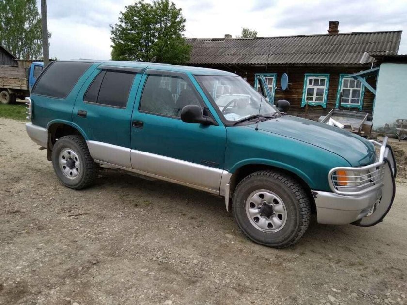 Chevrolet Blazer 2.2 МТ 1997