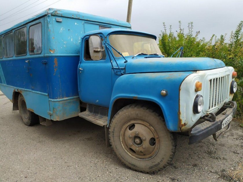 ГАЗ 53-12 вахтовый желтый