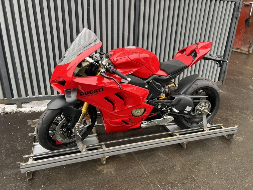 Для перевозки мотоцикла