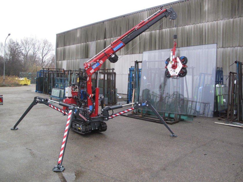 Самоходный мини кран паук