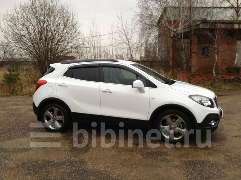 Opel Mokka белый