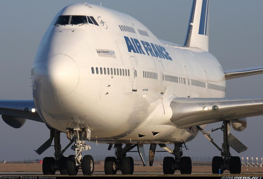 747 Jumbo Jet