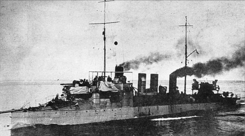 Эскадренный миноносец лейтенант Шестаков