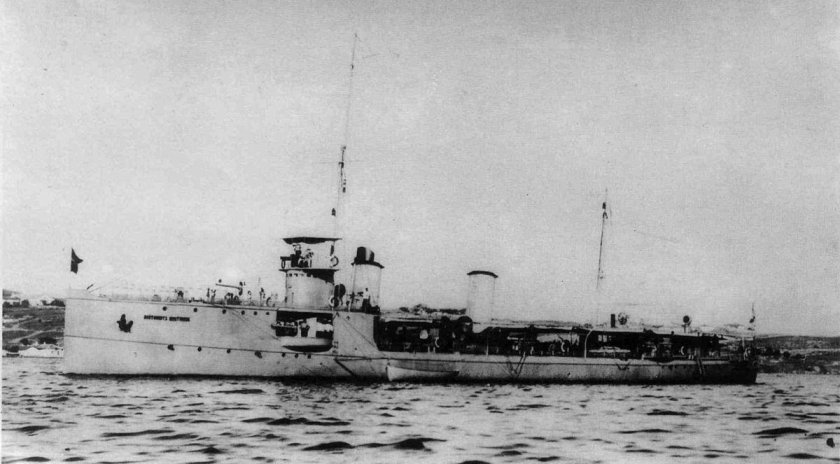 Минный крейсер лейтенант Ильин