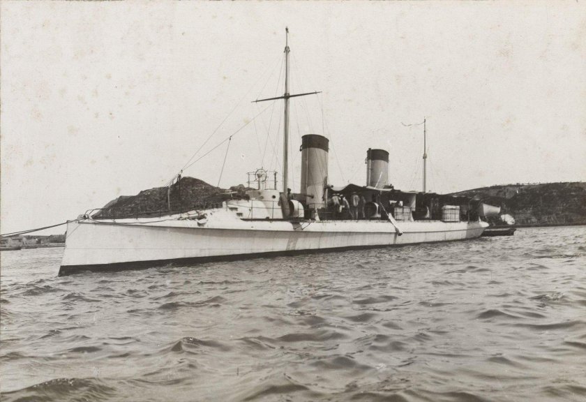 Эскадренный миноносец стерегущий 1904