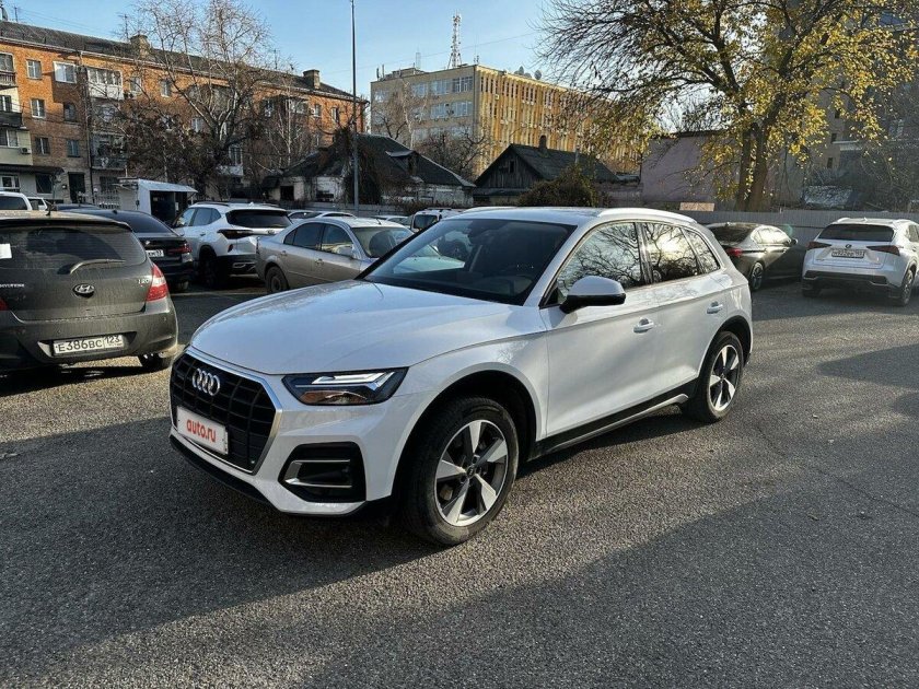 Ауди 2021 белая