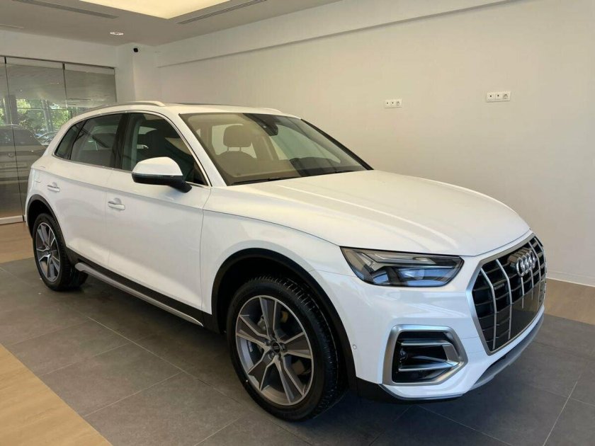 Ауди джип 2022