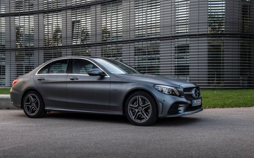 Mercedes-Benz c-class (w205)