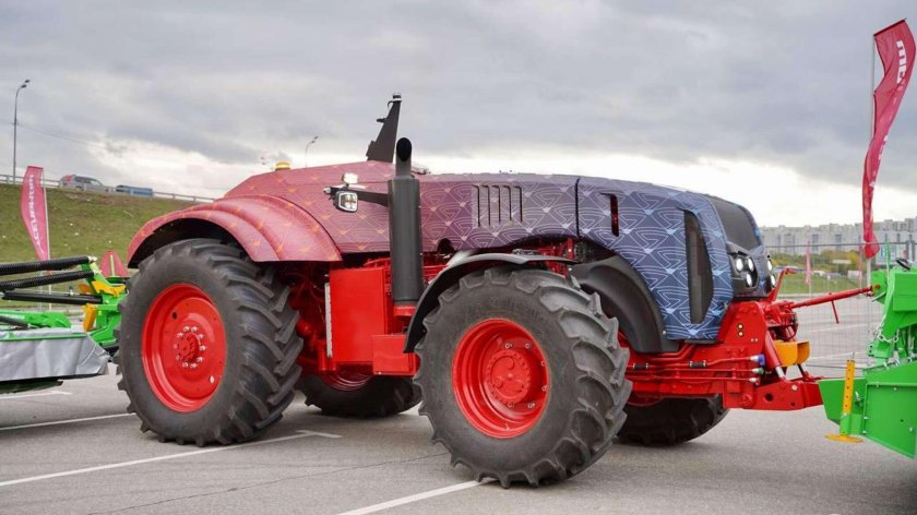 Трактор беспилотник МТЗ