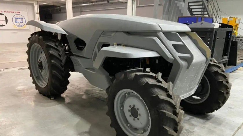 Трактор робот