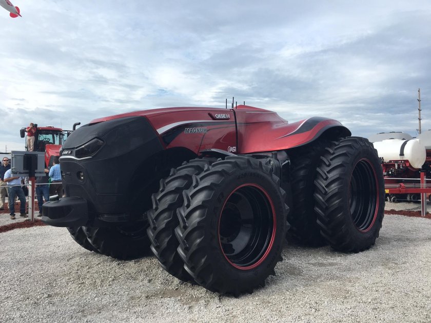 Беспилотный трактор Case IH
