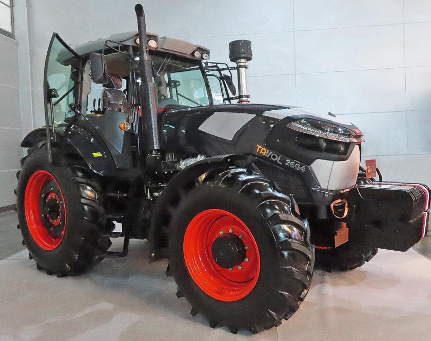 Трактор Ensign yx2404-n