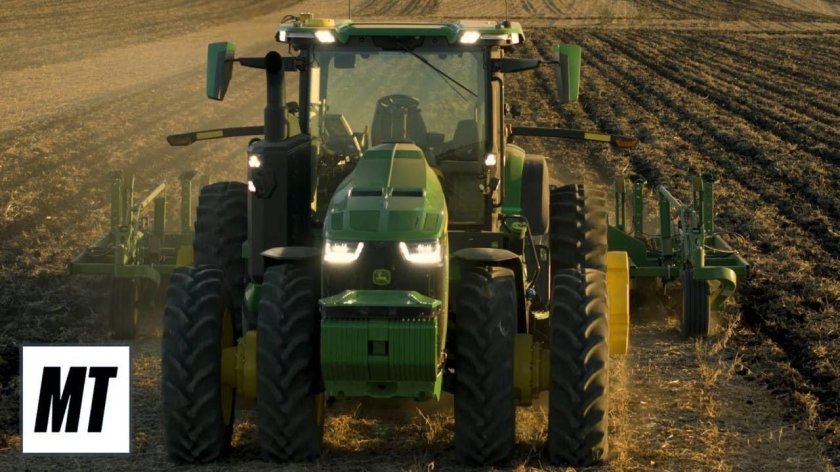 Трактор самоуправляемый John Deere