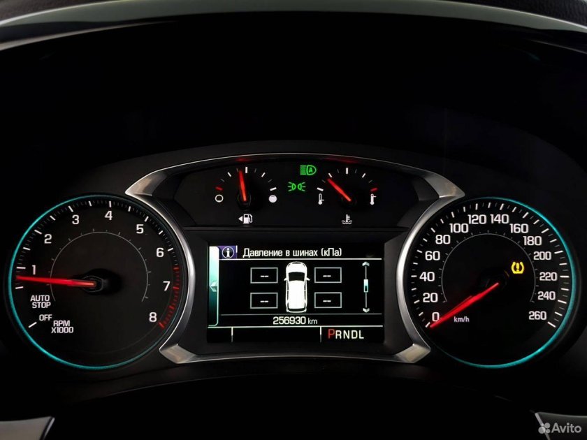 Chevrolet Equinox приборная панель