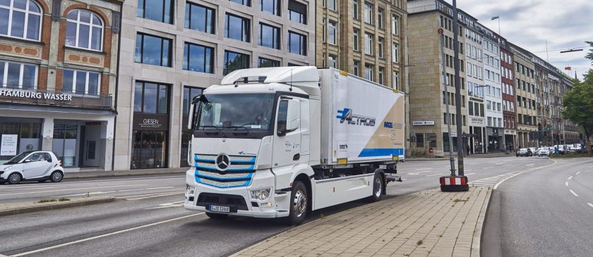 Электрогрузовик Мерседес