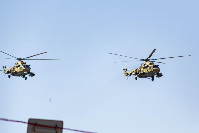 Парад Победы вертолеты