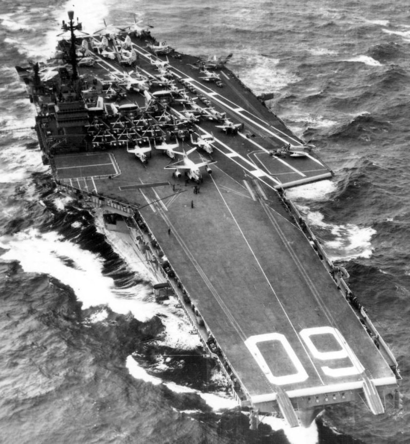 Авианосец Форрестол
