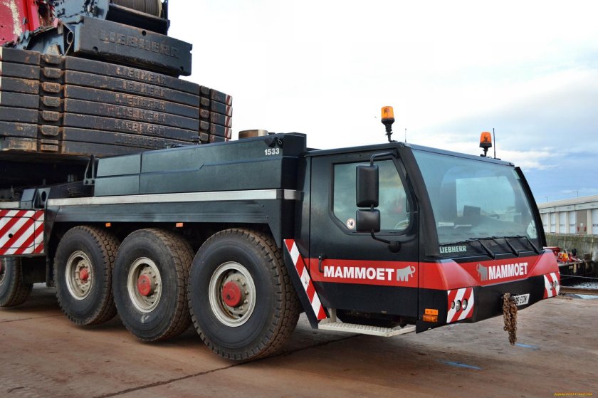 Liebherr Mammoet