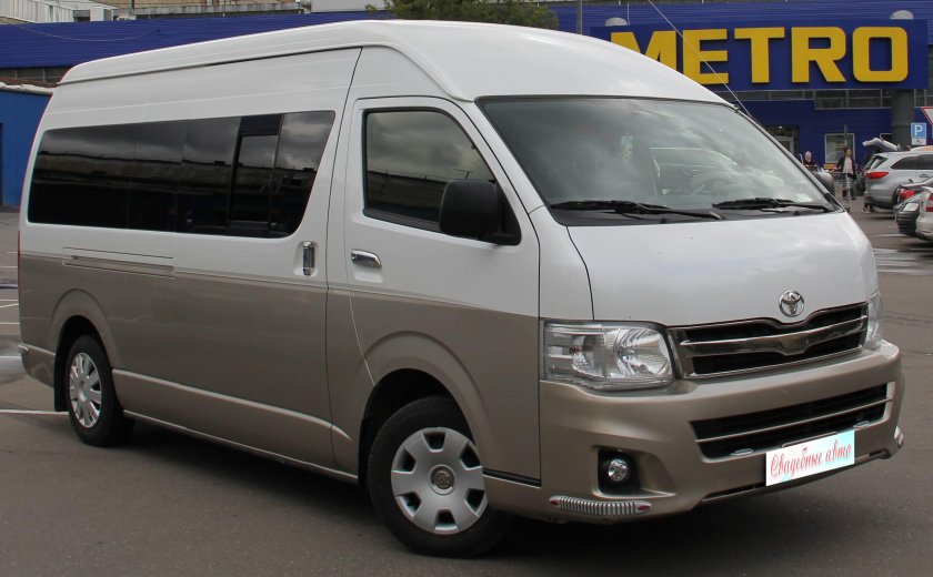 Тойота Хайс микроавтобус