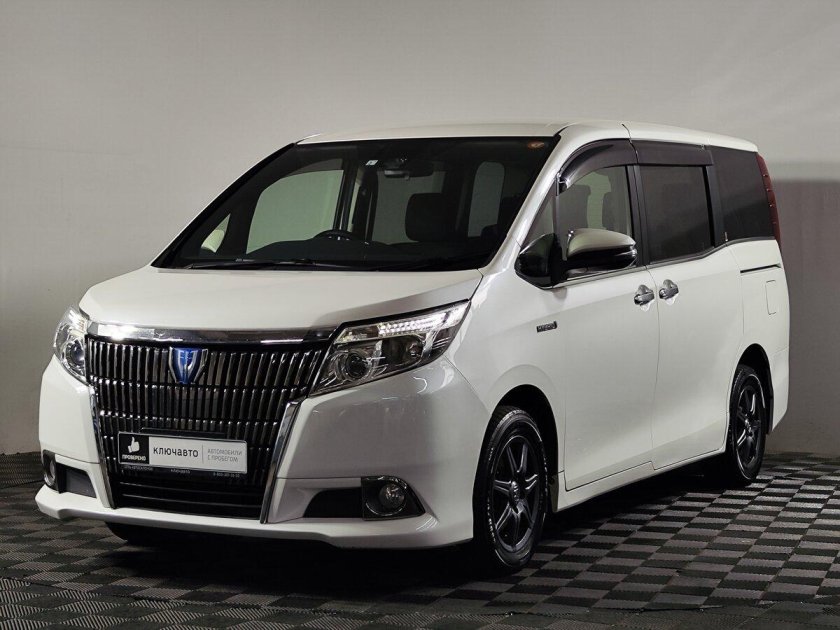 Toyota esquire hybrid