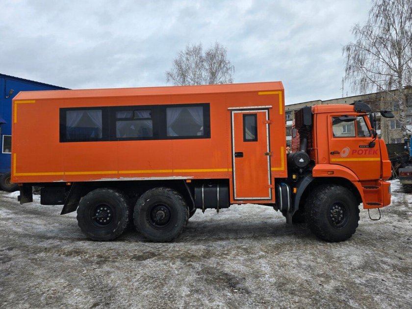 Камаз 43118 вахтовый автобус