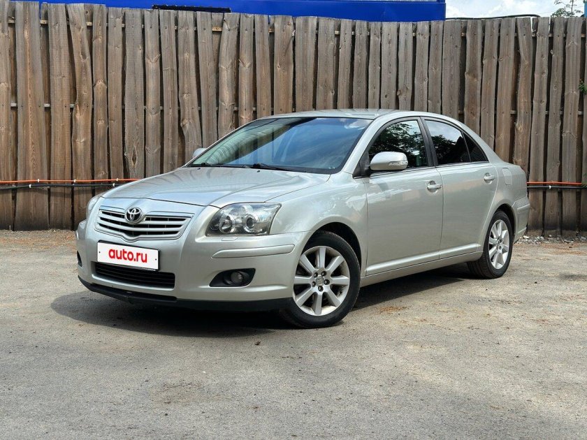 Toyota avensis 2007 универсал