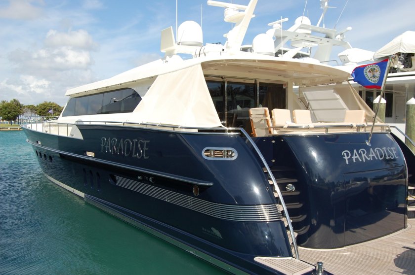 Яхта Парадиз