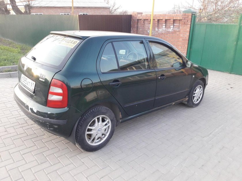 Шкода Фабия 2000