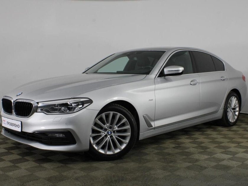 БМВ 3 серии 2015 года