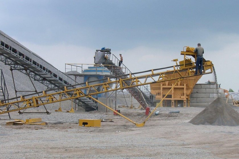 Дробилка щебневая