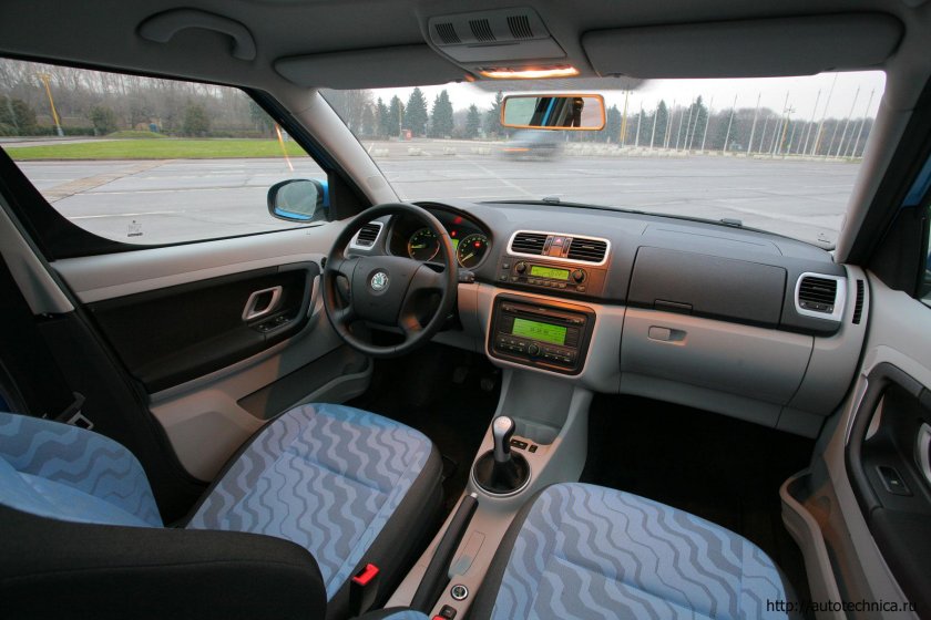 Skoda Roomster i салон