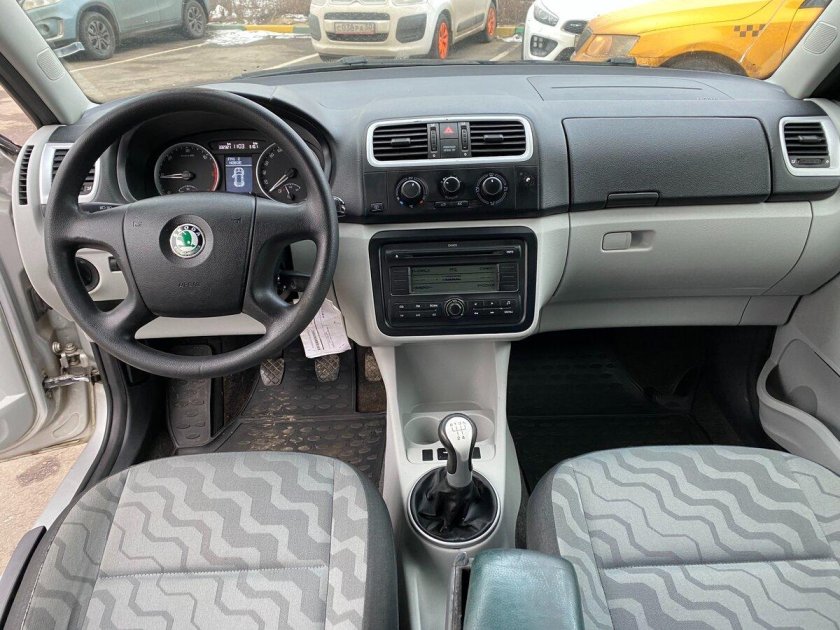 Skoda Roomster 2007 салон