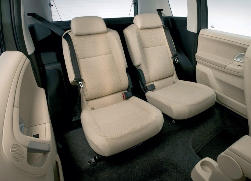 Skoda Roomster салон